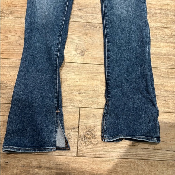 EXPRESS Skyscraper mid rise jeans with slit at the ankle size 2 - Picture 4 of 6